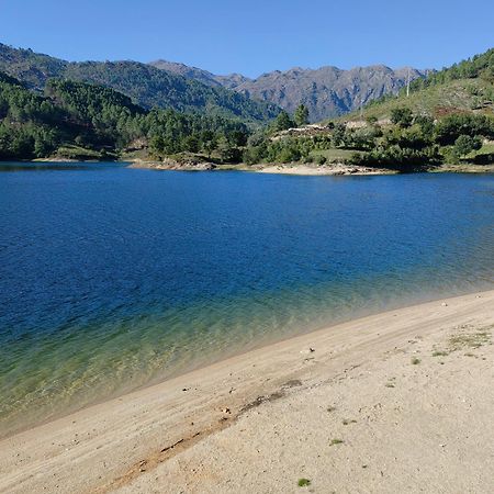 제어스 Vale Da Misarela 빌라 외부 사진
